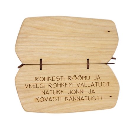 Puidust õnnitluskaart, kask